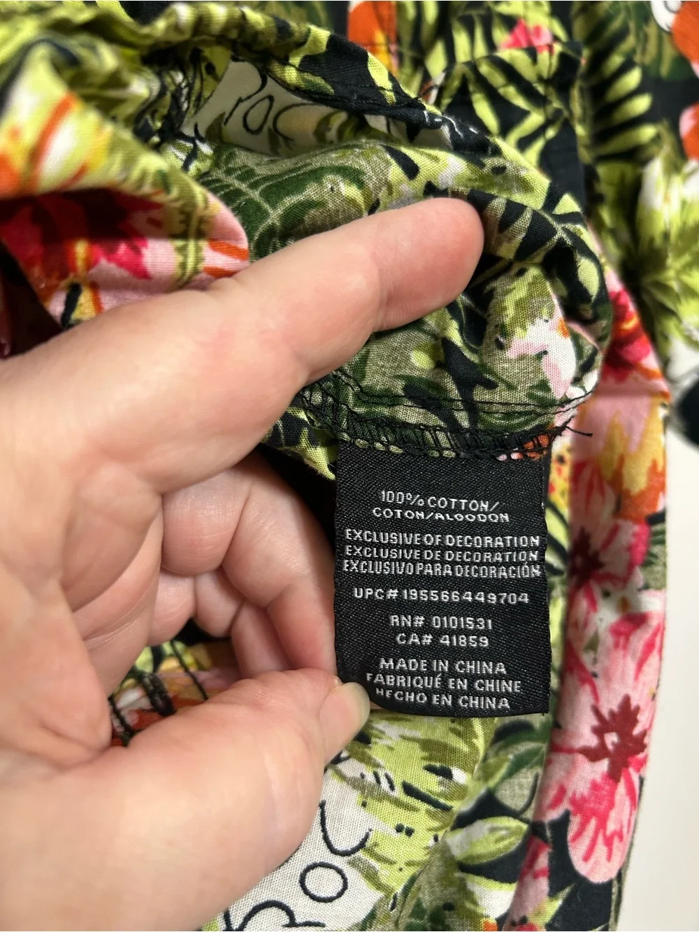 Disney Mickey Mouse Tropical Hawaiian Floral Button Up Shirt Mens Size Medium